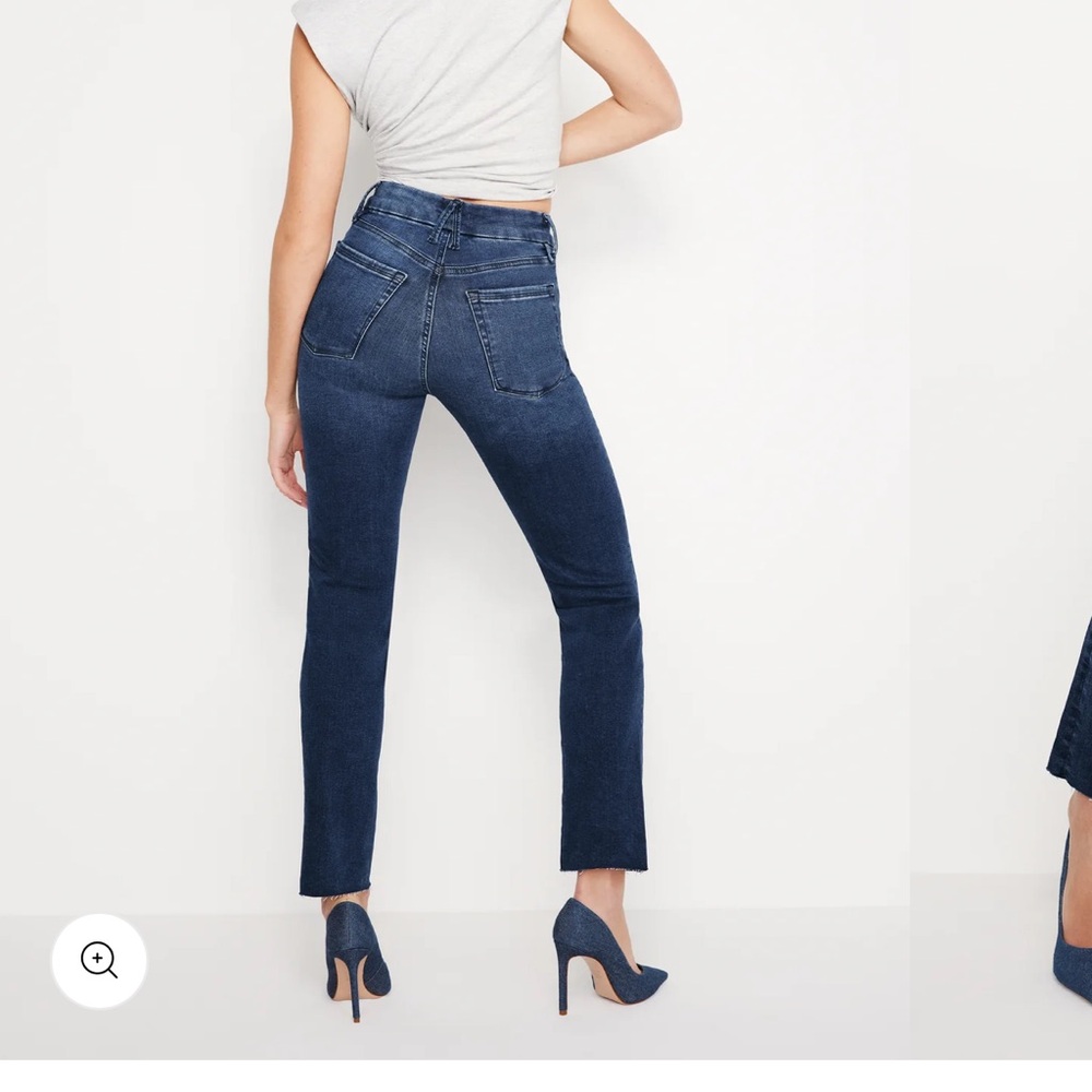 Good American Good Classic Slim Straight Jeans